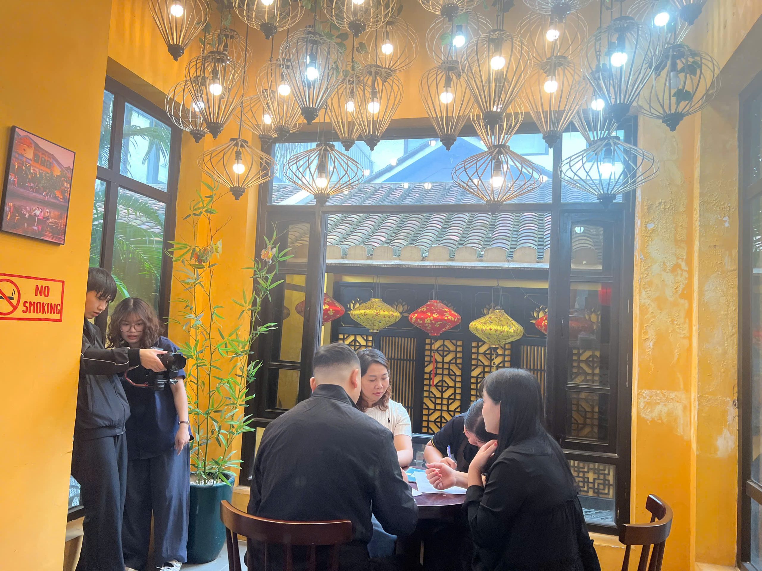 An cực bắc cà phê